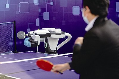 走進第十二屆專利交易會 智能機器人研發引領智慧生活新潮流